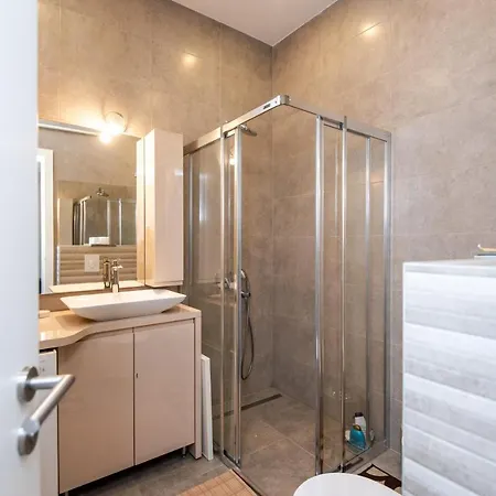Apartment Dreams