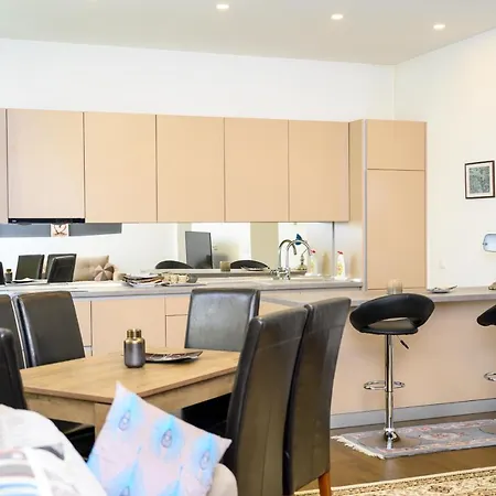 Dreams Apartment *